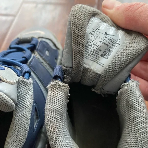 Nike air more tempo toddler basketball shoes high tops size 7 - Picture 4 of 7